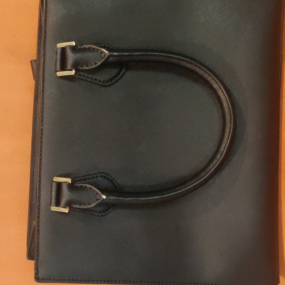 Michael Kors leather tote - Picture 5 of 7